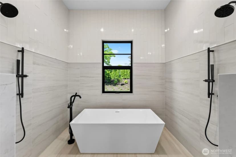 Property photo for 33 Forest Glen Lane Sw, Lakewood photo 16