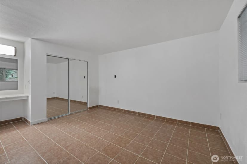 Property photo for 15280 Macadam Road S #e-101, Seattle photo 20