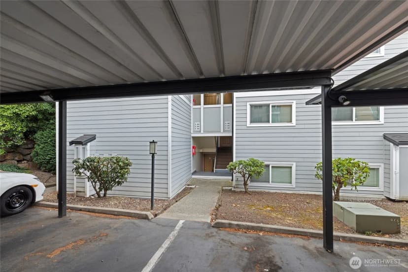 Property photo for 15280 Macadam Road S #e-101, Seattle photo 6