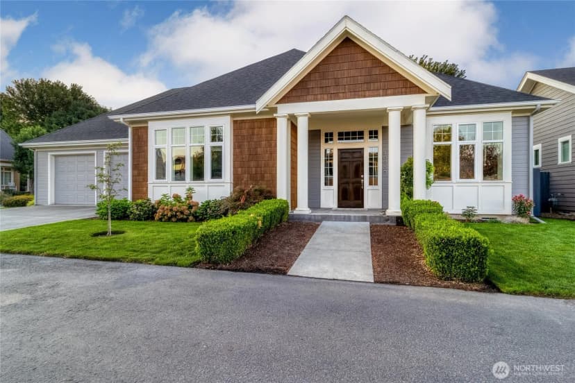 Property photo for 1096 Se Falcon Drive, College Place