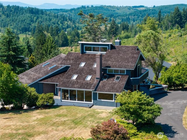 Property photo for 160 Northridge Drive, Centralia