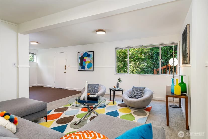 Property photo for 2811 Ne 105th Street, Seattle photo 18