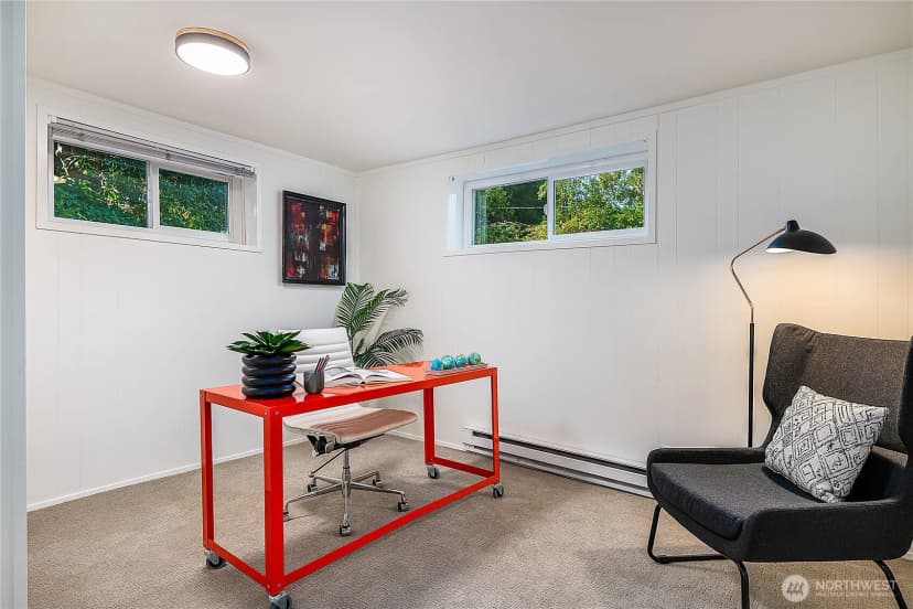 Property photo for 2811 Ne 105th Street, Seattle photo 15