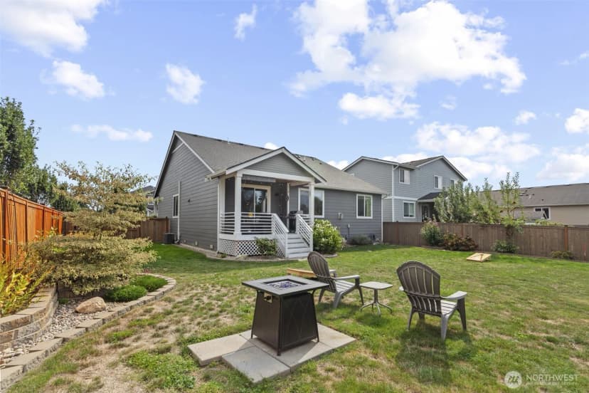Property photo for 837 Brighton Court, Burlington photo 22