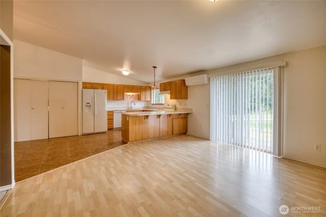 Property photo for 507 Troon Avenue, Cosmopolis photo 4