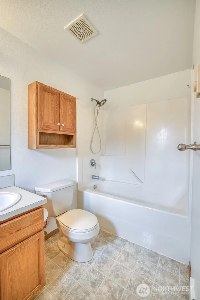 Property photo for 507 Troon Avenue, Cosmopolis photo 15