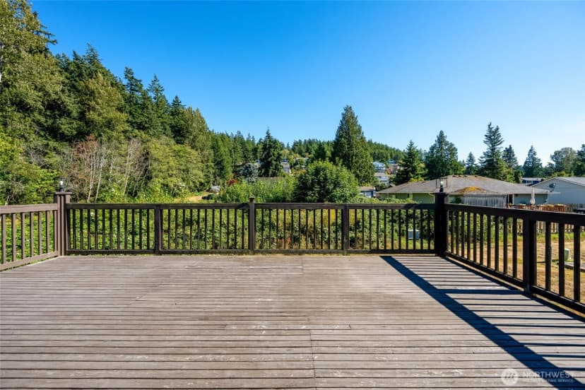 Property photo for 3401 W 4th Street, Anacortes photo 27