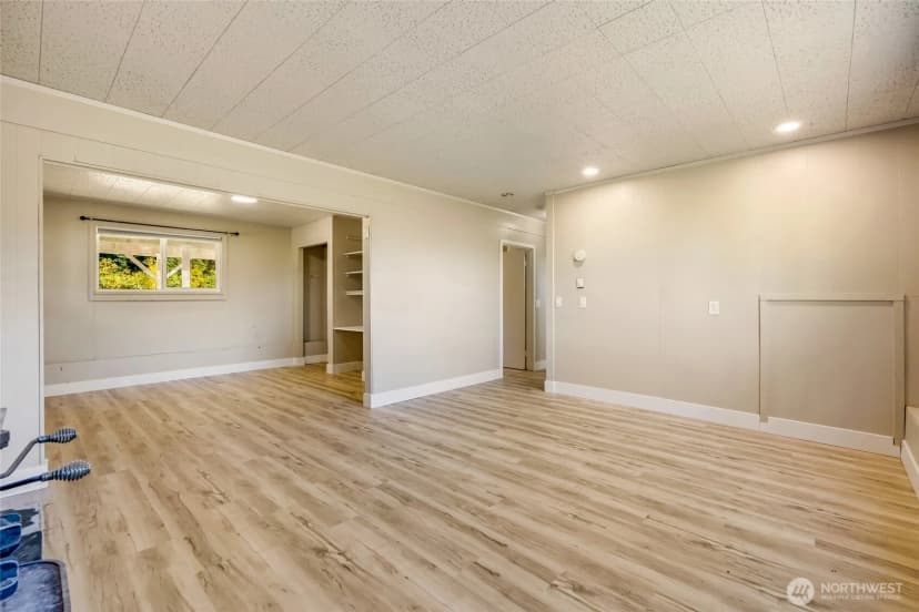 Property photo for 3401 W 4th Street, Anacortes photo 24