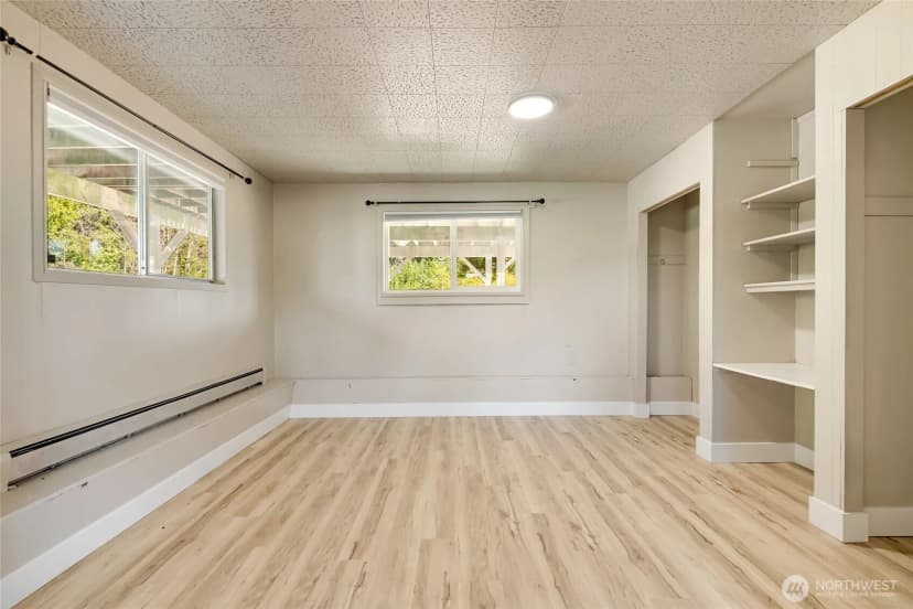 Property photo for 3401 W 4th Street, Anacortes photo 23
