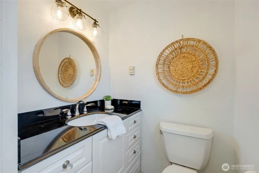 Property photo for 3401 W 4th Street, Anacortes photo 19