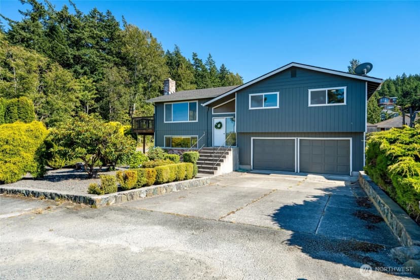 Property photo for 3401 W 4th Street, Anacortes photo 6