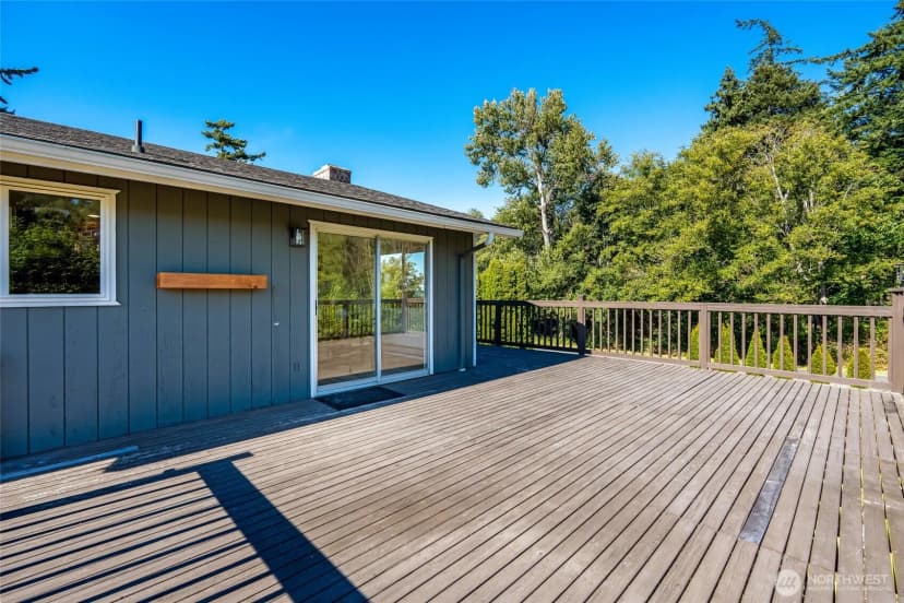 Property photo for 3401 W 4th Street, Anacortes photo 28