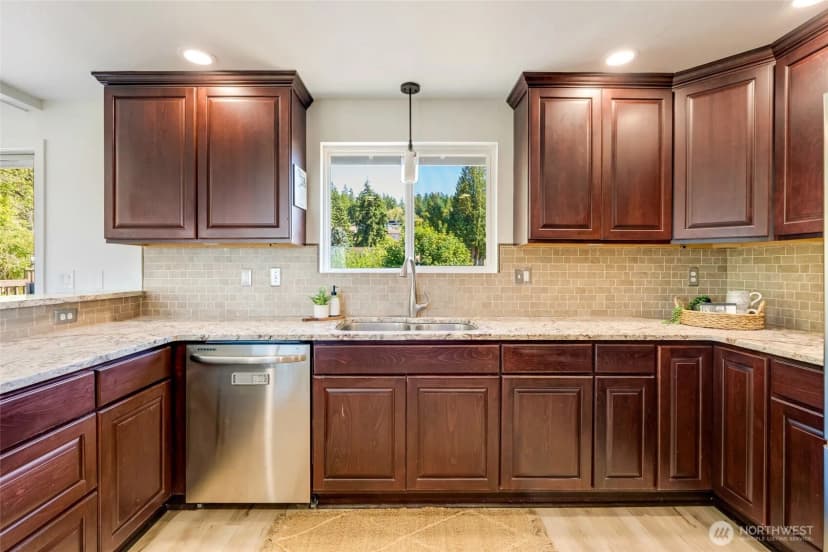 Property photo for 3401 W 4th Street, Anacortes photo 14