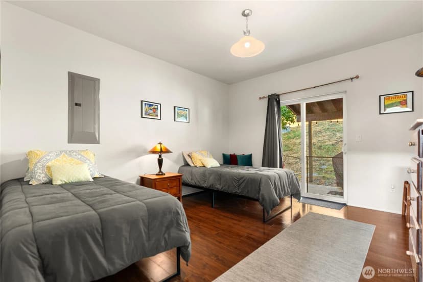 Property photo for 134 Ives Street, Pateros photo 16