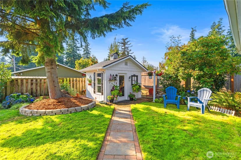 Property photo for 323 E Beech Street, Everett photo 33