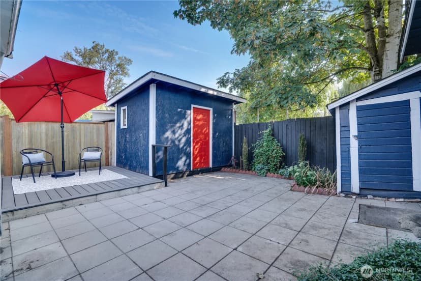 Property photo for 911 Hunt Avenue S, Sumner photo 22