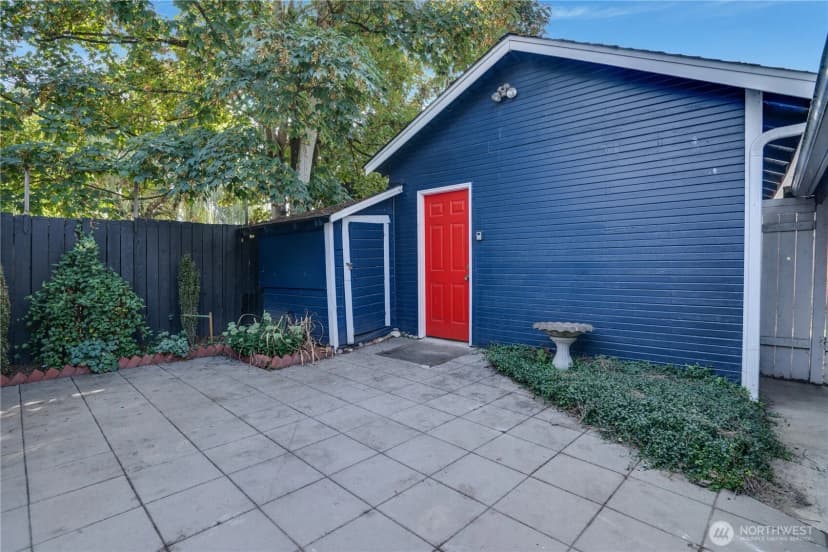 Property photo for 911 Hunt Avenue S, Sumner photo 25