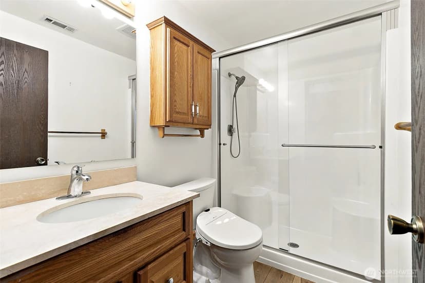 Property photo for 1709 Riverview Drive Ne, Auburn photo 18