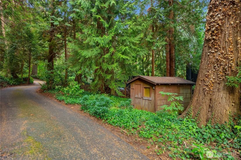 Property photo for 9482 Green Spot Place Ne, Bainbridge Island photo 29