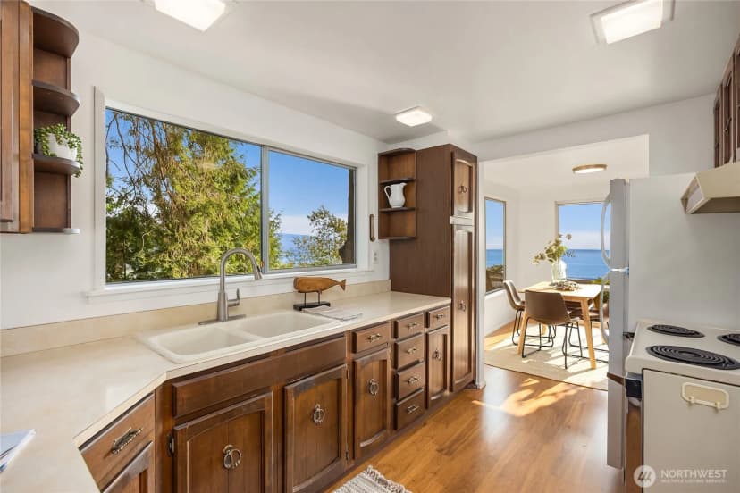 Property photo for 9482 Green Spot Place Ne, Bainbridge Island photo 11