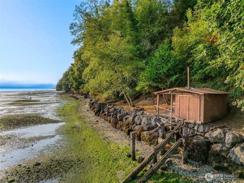 Property photo for 9482 Green Spot Place Ne, Bainbridge Island photo 2