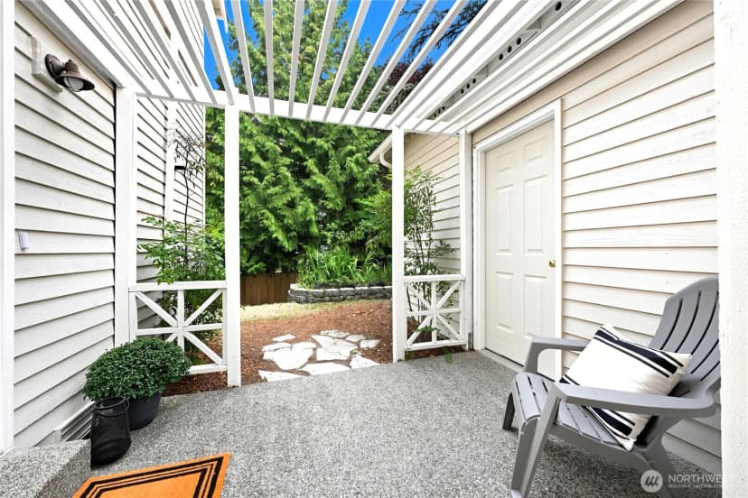 Property photo for 5905 106th Avenue Ne, Kirkland photo 12