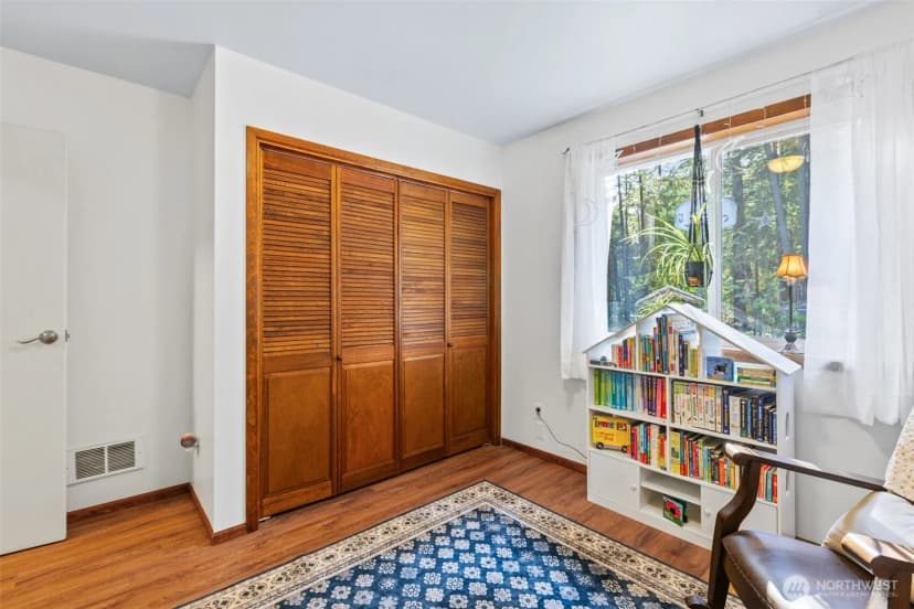 Property photo for 101 Crestview Drive, Port Angeles photo 18