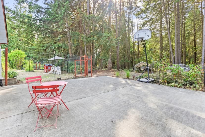 Property photo for 101 Crestview Drive, Port Angeles photo 32