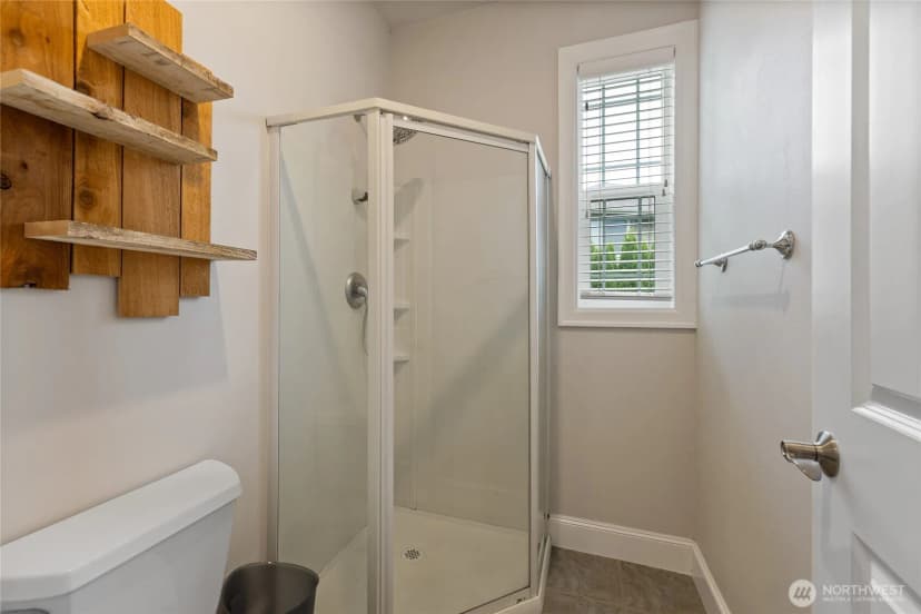 Property photo for 26908 159th Avenue E, Graham photo 17