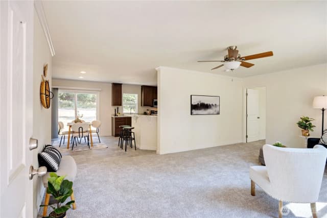 Property photo for 21284 Howard Avenue, Kingston photo 4