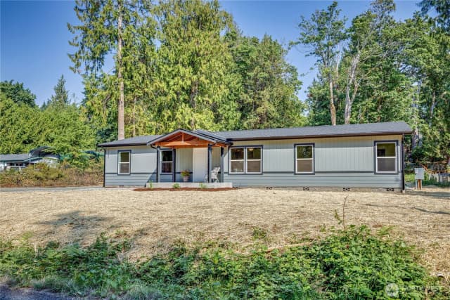 Property photo for 21284 Howard Avenue, Kingston