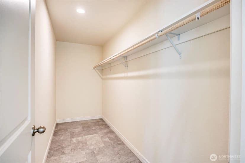 Property photo for 21284 Howard Avenue, Kingston photo 10