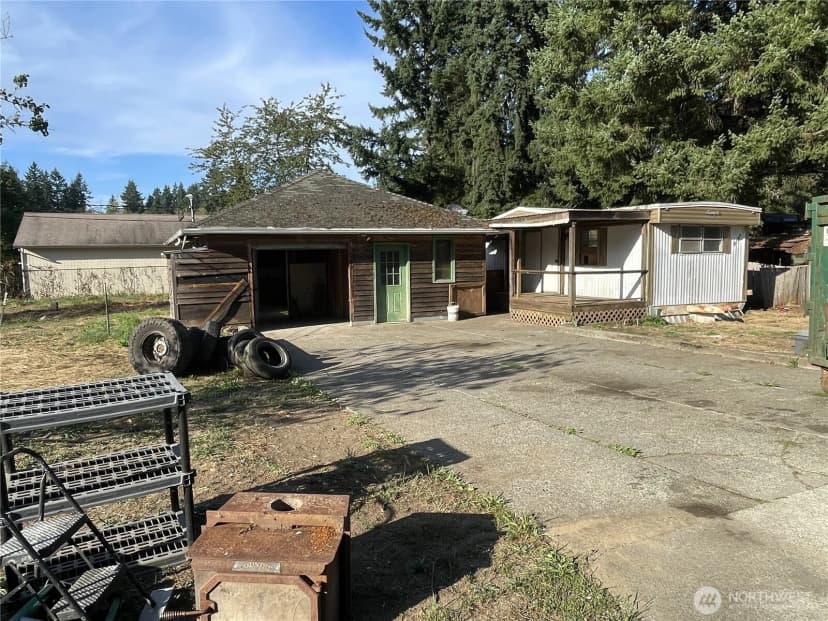 Property photo for 1577 Se Oregon Street, Port Orchard
