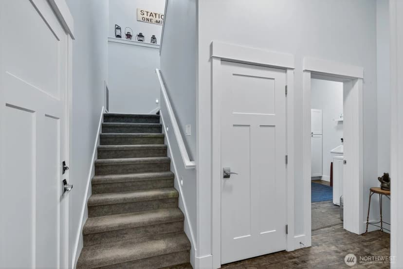 Property photo for 211 Mansfield Court, Anacortes photo 26