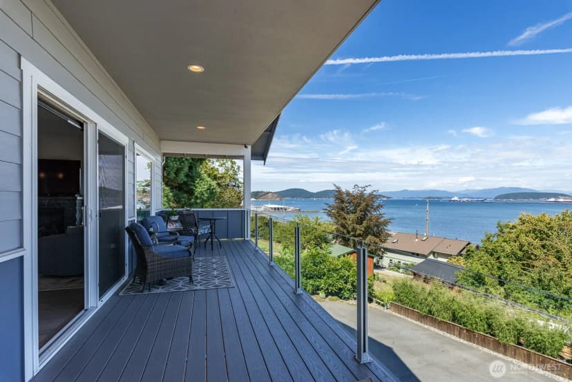Property photo for 211 Mansfield Court, Anacortes photo 11
