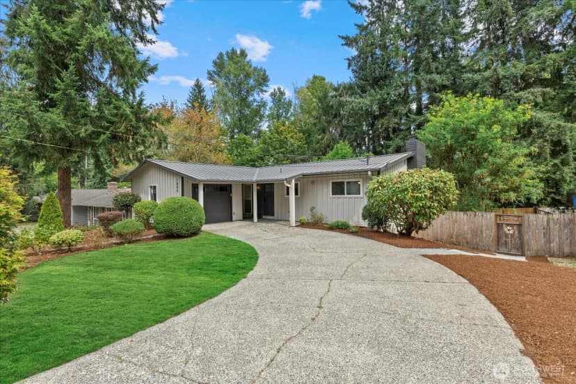 Property photo for 1254 151st Avenue Se, Bellevue photo 30