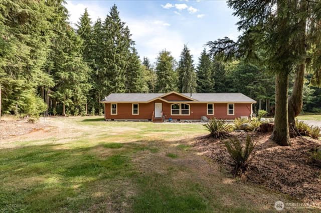Property photo for 2558 Green Acres Lane, Oak Harbor photo 2