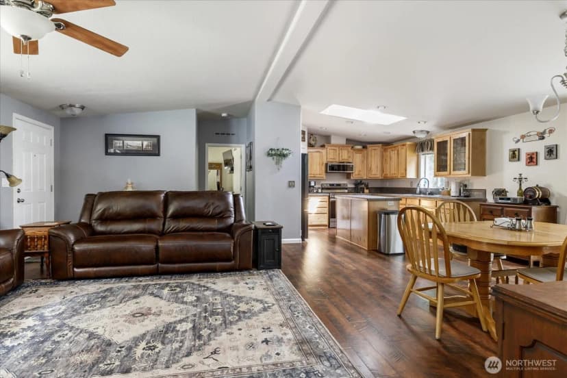 Property photo for 2558 Green Acres Lane, Oak Harbor photo 21