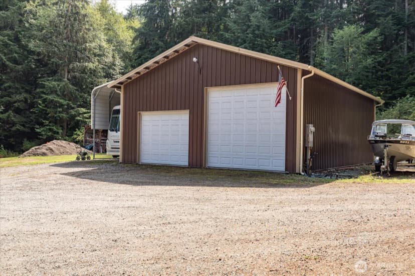 Property photo for 2558 Green Acres Lane, Oak Harbor photo 4