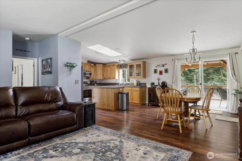 Property photo for 2558 Green Acres Lane, Oak Harbor photo 14