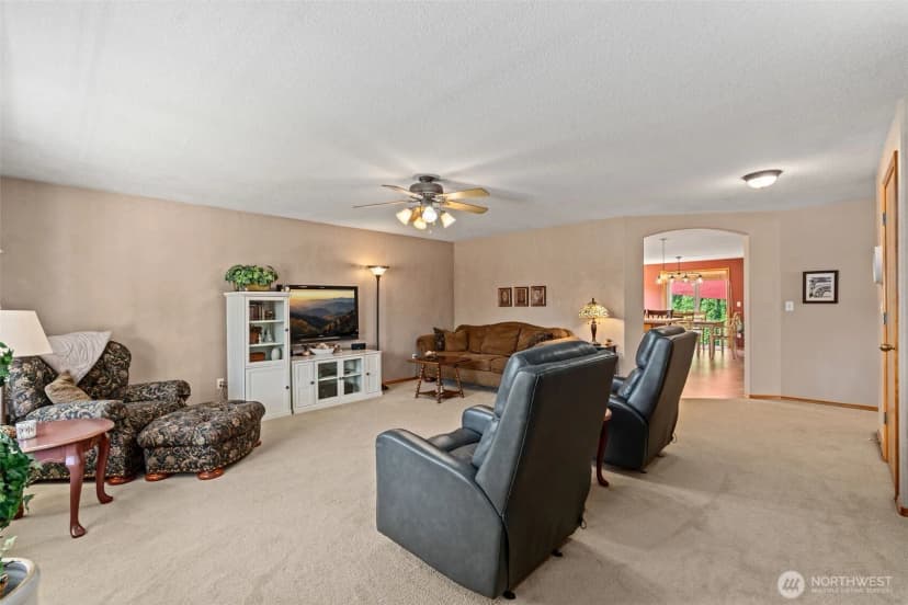 Property photo for 345 Maple Street, Woodland photo 6