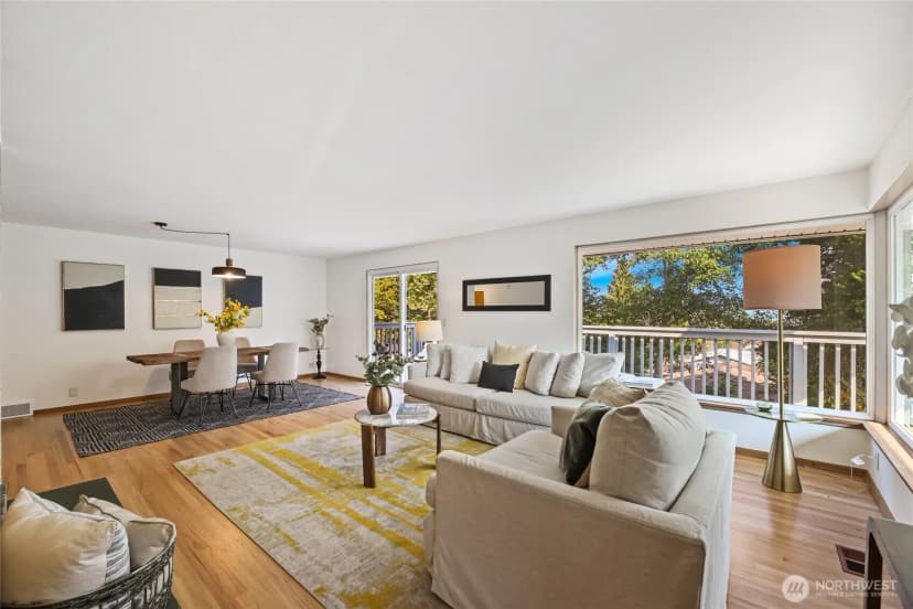 Property photo for 9733 51st Avenue S, Seattle photo 5