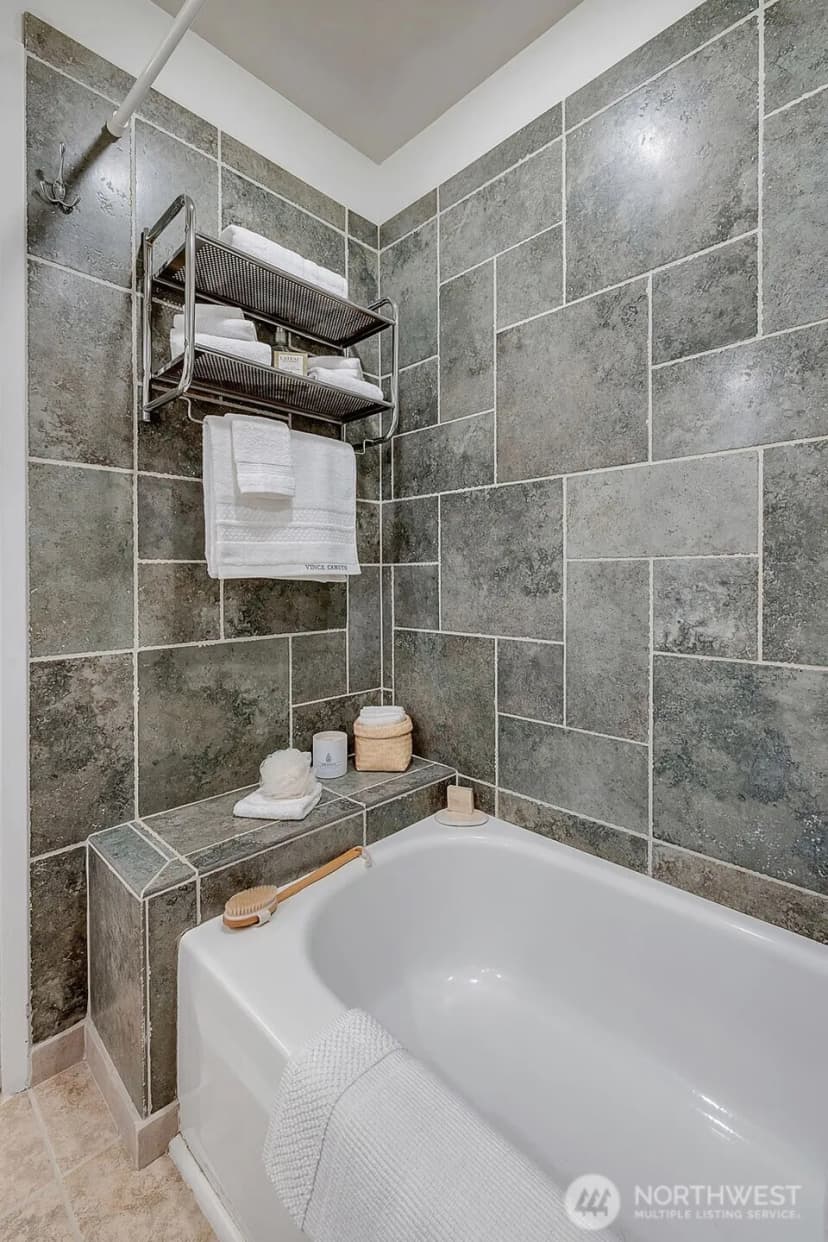 Property photo for 28833 21st Avenue S, Federal Way photo 19