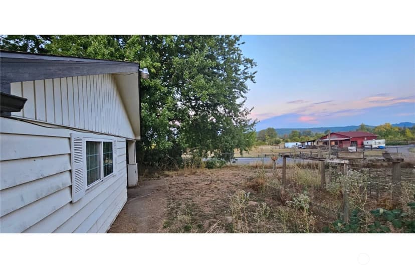 Property photo for 1710 Shamrock Drive, Centralia photo 39