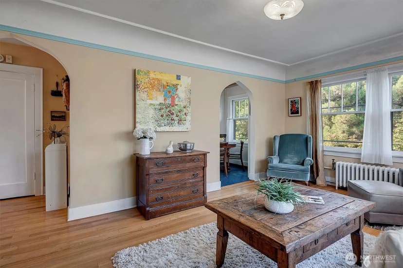 Property photo for 1605 E Olive Street #303, Seattle photo 10