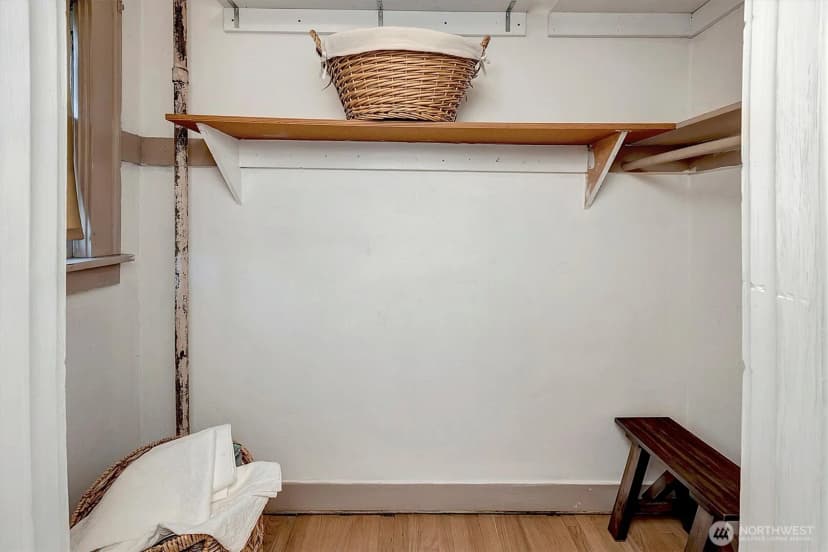 Property photo for 1605 E Olive Street #303, Seattle photo 22