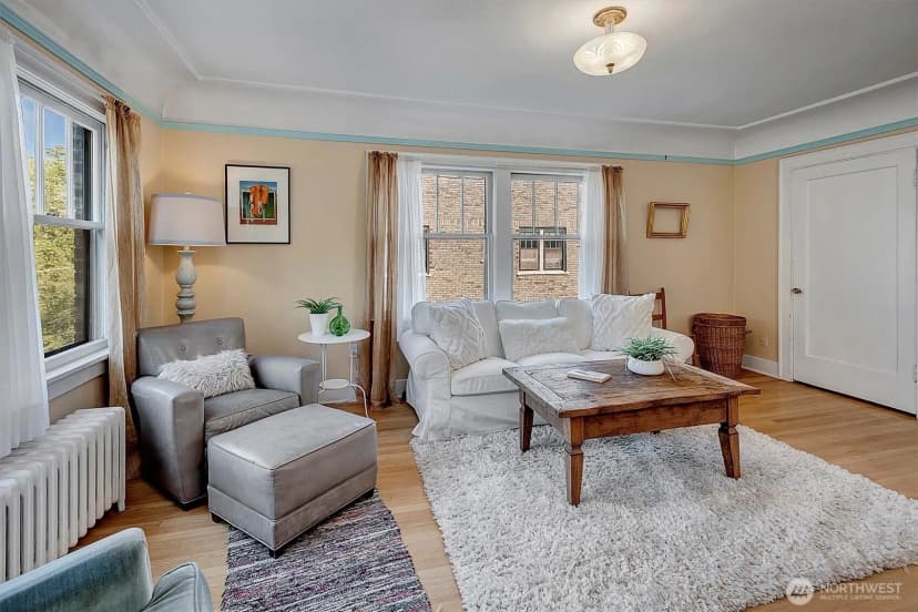 Property photo for 1605 E Olive Street #303, Seattle photo 7