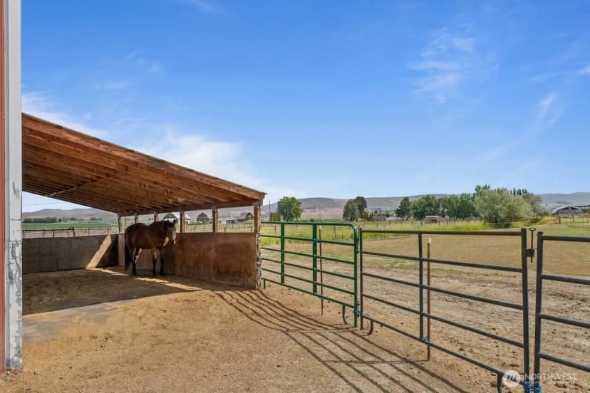 Property photo for 4680 Sorenson Road, Ellensburg photo 29