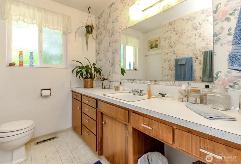 Property photo for 10526 Wauna Street Sw, Lakewood photo 18