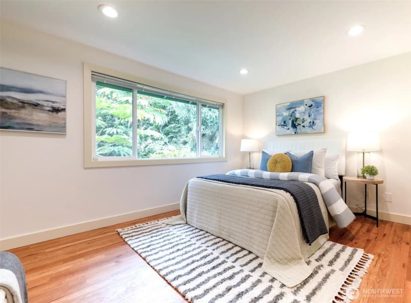 Property photo for 17134 Ne 8th Place, Bellevue photo 16
